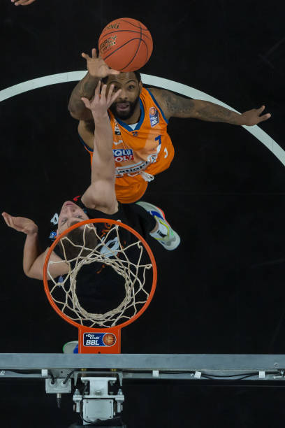 现实与挑战 现实与挑战