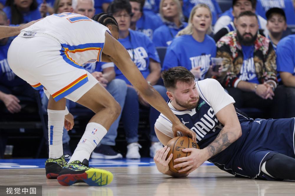 力均受到影 力均受到影